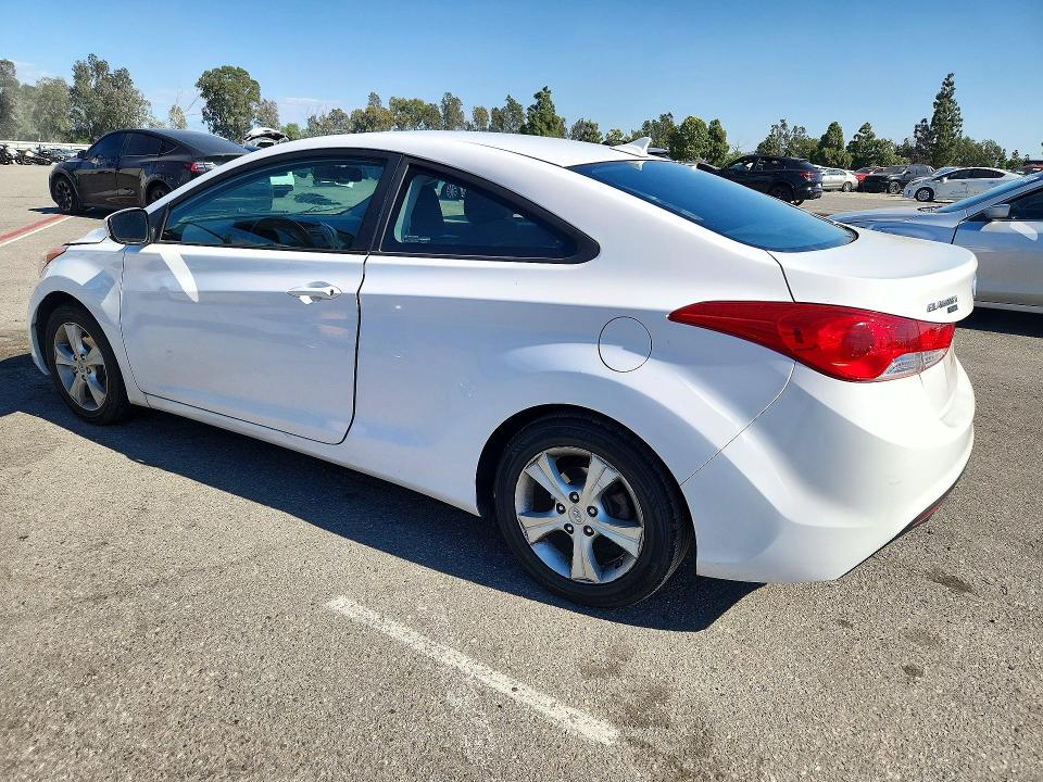 Продаж на аукціоні авто 2013 Hyundai Elantra Coupe, vin: KMHDH6AE6DU016768, номер лоту: 72253296