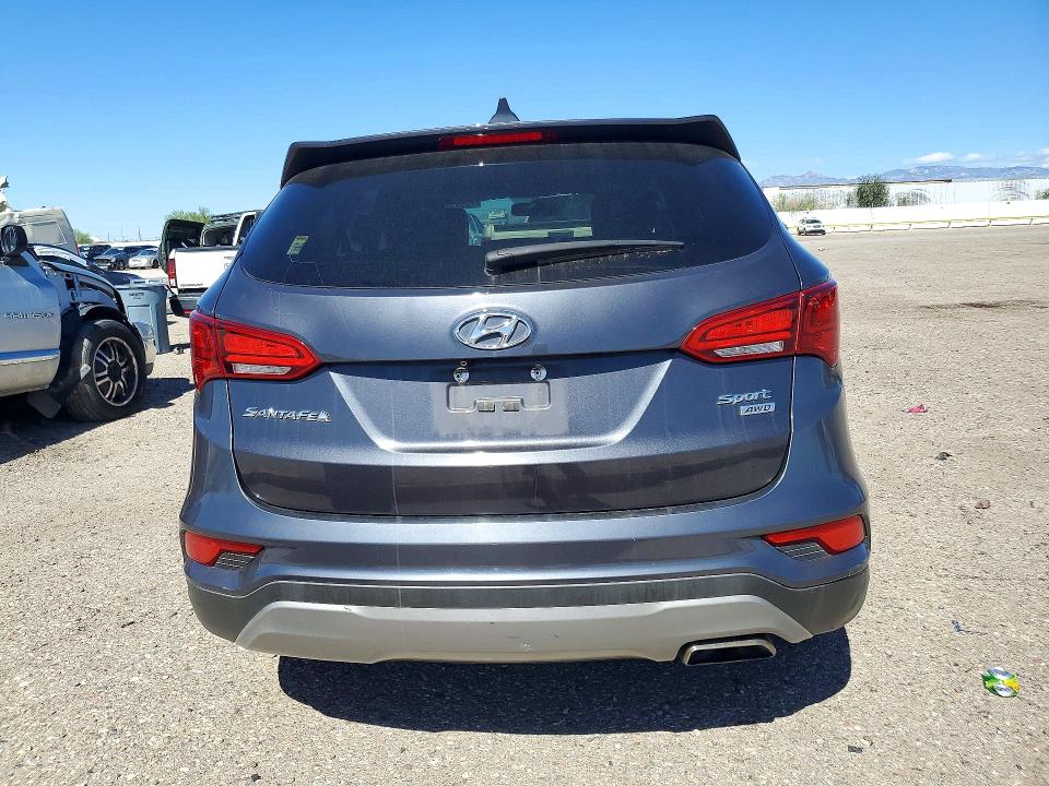 Продажа на аукционе авто 2017 Hyundai Santa Fe Sport, vin: 5XYZTDLB5HG462482, номер лота: 72571266
