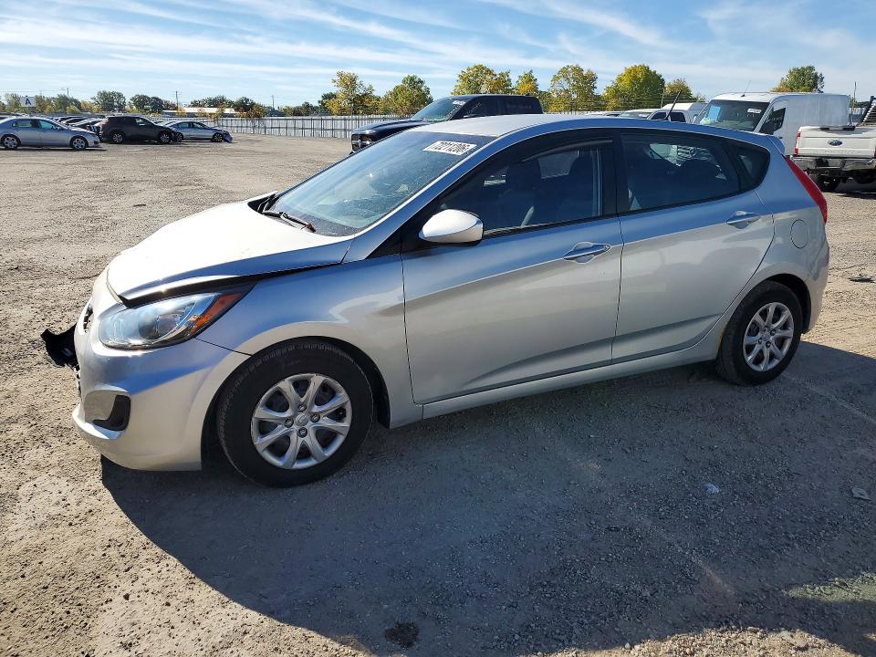 Продажа на аукционе авто 2014 Hyundai Accent, vin: KMHCT5AE3EU184597, номер лота: 72211206