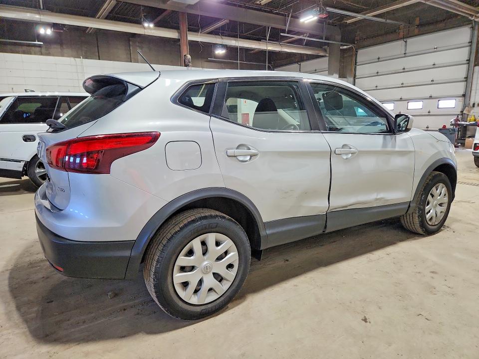 71535146 :رقم المزاد ، JN1BJ1CR3KW316145 vin ، 2019 Nissan Rogue Sport مزاد بيع