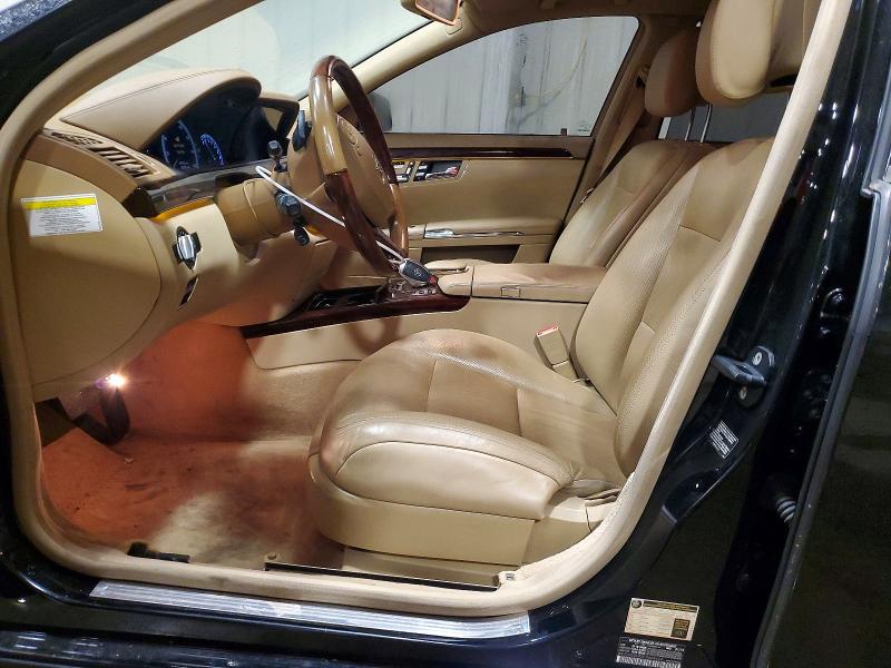 Продаж на аукціоні авто 2012 Mercedes-benz S, vin: WDDNG9EB2CA464444, номер лоту: 71640026
