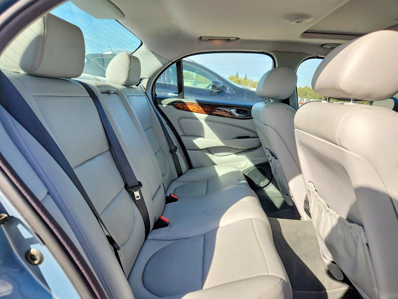 71505016 :رقم المزاد ، SAJWA71B46SH03926 vin ، 2006 Jaguar Xj8 مزاد بيع