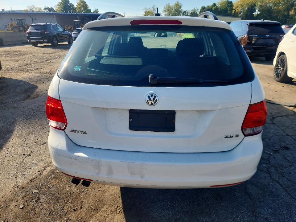 2013 Volkswagen Jetta მანქანა იყიდება აუქციონზე, vin: 3VWPP7AJ5DM672324, აუქციონის ნომერი: 70982666