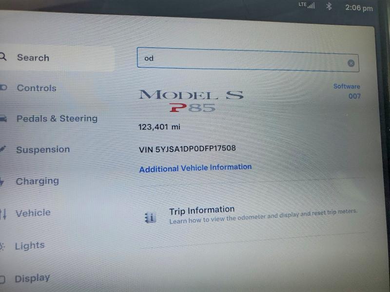 2013 Tesla Model S მანქანა იყიდება აუქციონზე, vin: 5YJSA1DP0DFP17508, აუქციონის ნომერი: 70876146