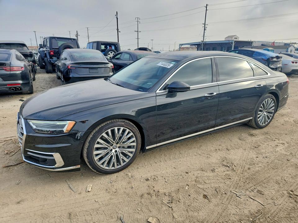 Продаж на аукціоні авто 2019 Audi A8, vin: WAU8DAF86KN011887, номер лоту: 71449326