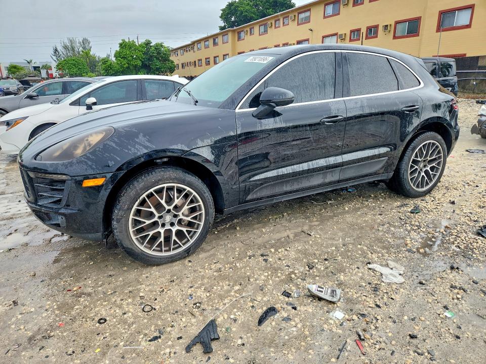 Продаж на аукціоні авто 2017 Porsche Macan, vin: WP1AB2A57HLB10847, номер лоту: 70921896