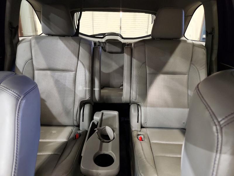 72881716 :رقم المزاد ، 5TDDKRFH8FS073216 vin ، 2015 Toyota Highlander مزاد بيع
