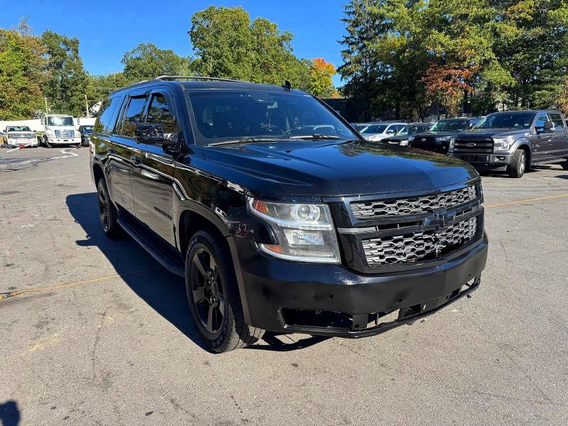 72342986 :رقم المزاد ، 1GNSKHKCXHR321616 vin ، 2017 Chevrolet Suburban مزاد بيع