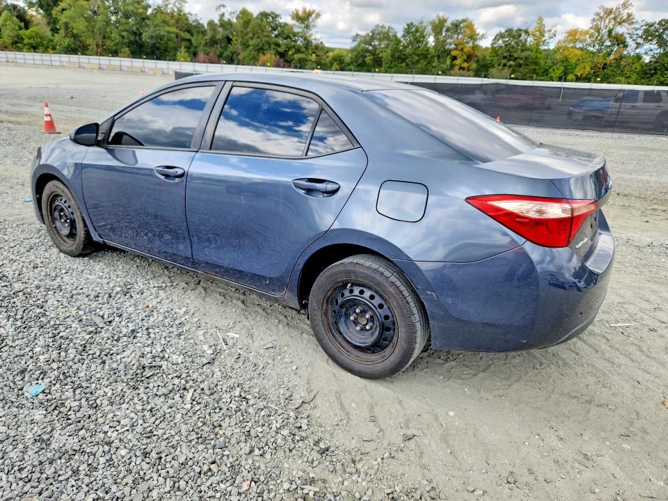 Auction sale of the 2018 Toyota Corolla, vin: 5YFBURHE8JP822716, lot number: 71670666