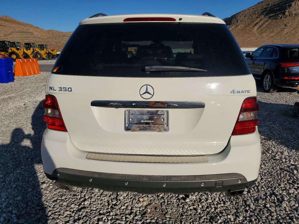 2008 Mercedes-benz Ml მანქანა იყიდება აუქციონზე, vin: 4JGBB86E48A364928, აუქციონის ნომერი: 71061596