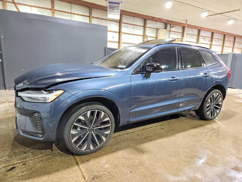 71229636 :رقم المزاد ، YV4M12RM4T1445885 vin ، 2026 Volvo Xc60 مزاد بيع