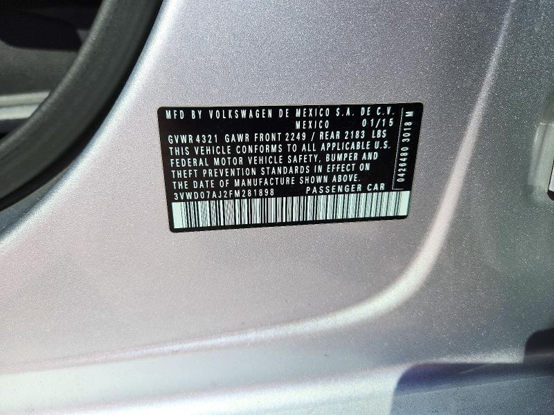 2015 Volkswagen Jetta მანქანა იყიდება აუქციონზე, vin: 3VWD07AJ2FM281898, აუქციონის ნომერი: 71940776