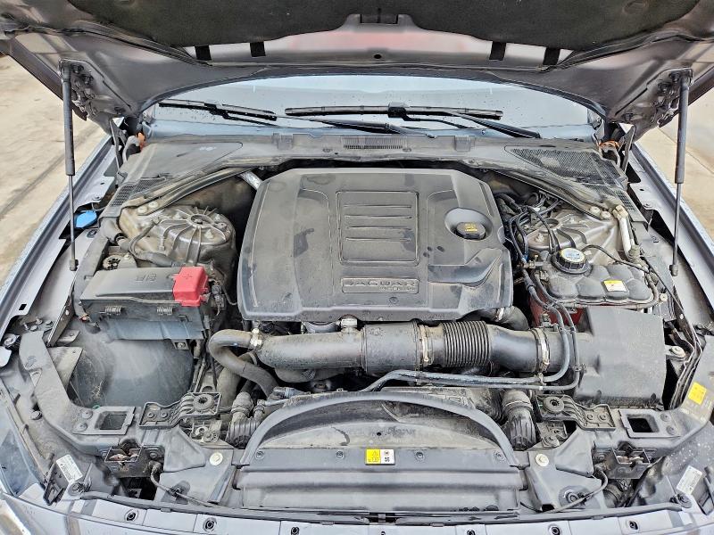 Продажа на аукционе авто 2020 Jaguar Xf, vin: SAJBE4FX0LCY83978, номер лота: 71063006