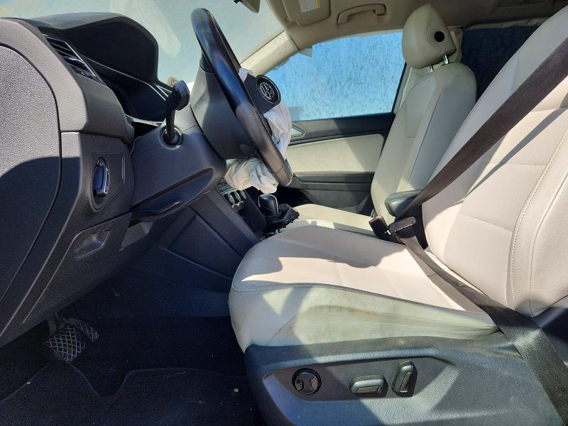 Продажа на аукционе авто 2019 Volkswagen Tiguan, vin: 3VV2B7AXXKM050347, номер лота: 71851506
