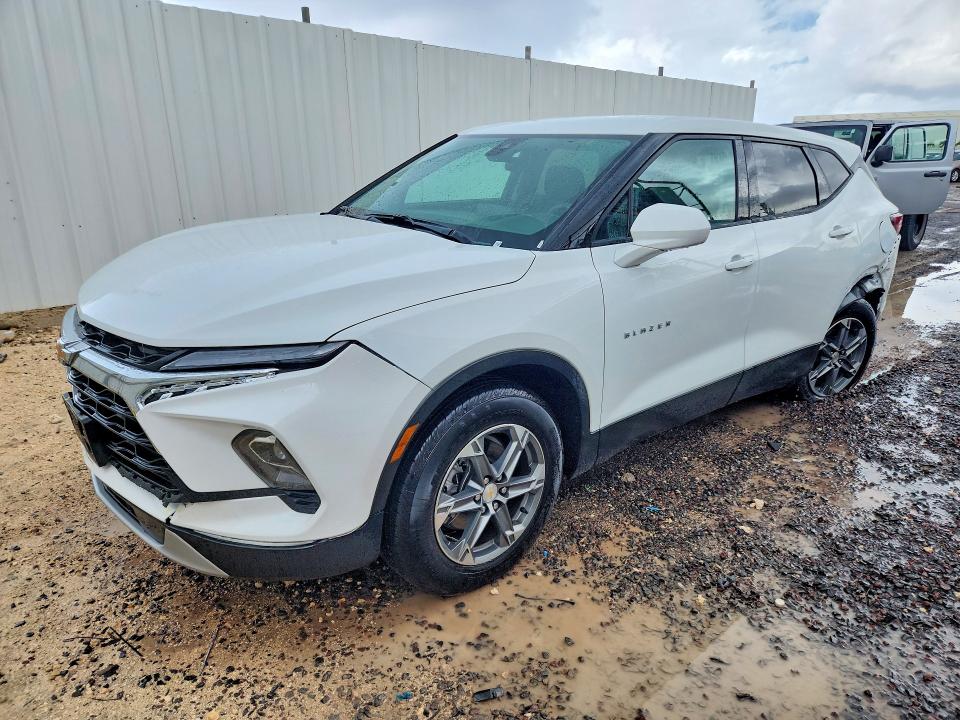 71502426 :رقم المزاد ، 3GNKBCR49TS151370 vin ، 2026 Chevrolet Blazer مزاد بيع