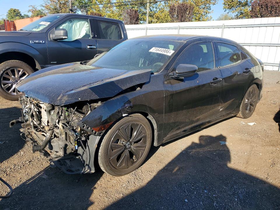 Auction sale of the 2018 Honda Civic, vin: SHHFK7H55JU413112, lot number: 71644986