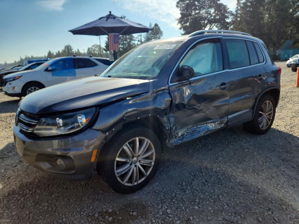 Auction sale of the 2012 Volkswagen Tiguan, vin: WVGBV7AX7CW087486, lot number: 72151656