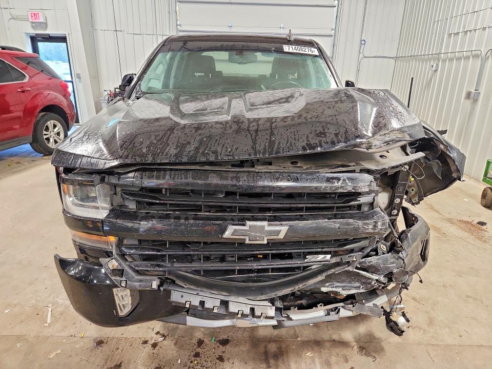 Aukcja sprzedaży 2018 Chevrolet Silverado, vin: 3GCUKREC7JG135217, numer aukcji: 71408276
