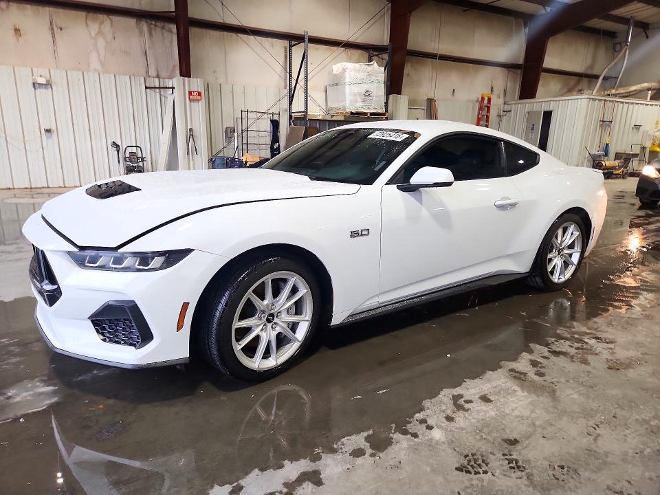 2024 Ford Mustang მანქანა იყიდება აუქციონზე, vin: 1FA6P8CF2R5410017, აუქციონის ნომერი: 72925416