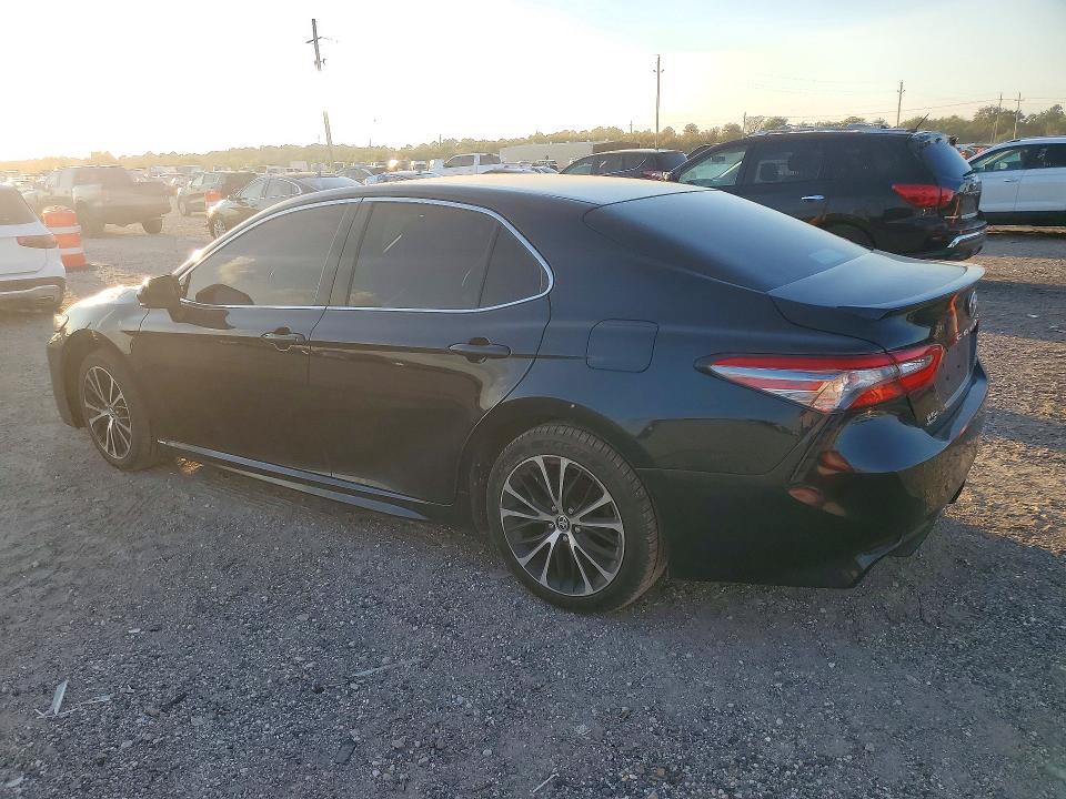 Продажа на аукционе авто 2018 Toyota Camry, vin: 4T1B11HK0JU567736, номер лота: 71788706
