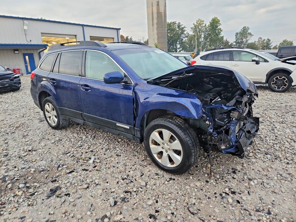 2011 Subaru Outback მანქანა იყიდება აუქციონზე, vin: 4S4BRCCC9B3428927, აუქციონის ნომერი: 71234116