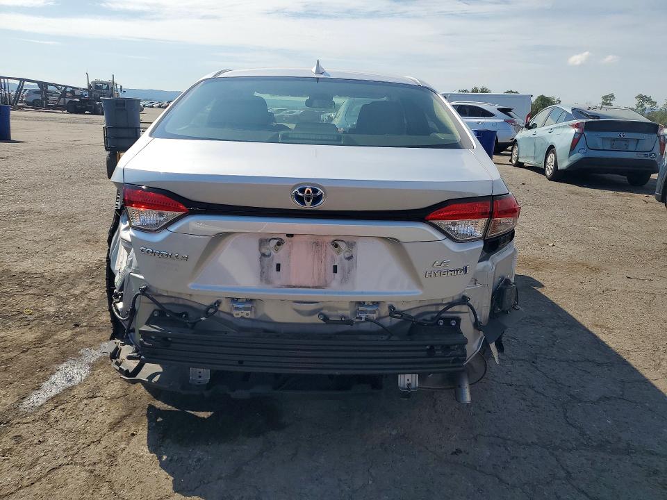 70826946 :رقم المزاد ، JTDBDMHE8R3010758 vin ، 2024 Toyota Corolla Hybrid مزاد بيع