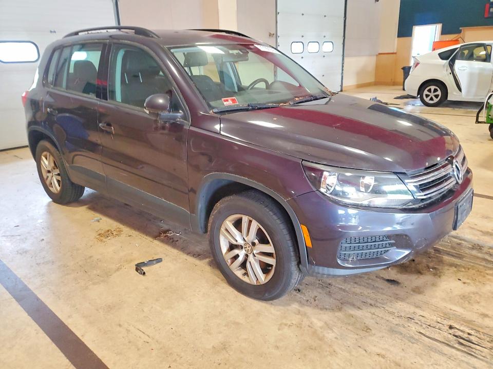 Продаж на аукціоні авто 2016 Volkswagen Tiguan, vin: WVGBV7AX9GW519520, номер лоту: 71197276