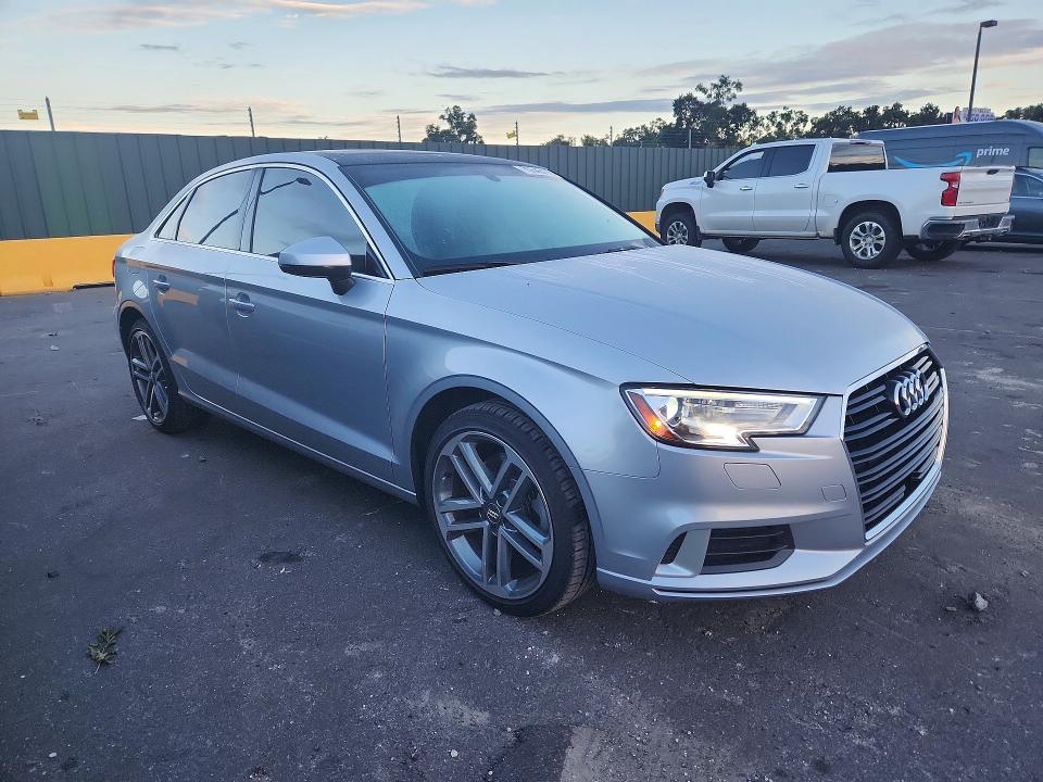 Продажа на аукционе авто 2019 Audi A3, vin: WAUAUGFF6K1024746, номер лота: 70542116