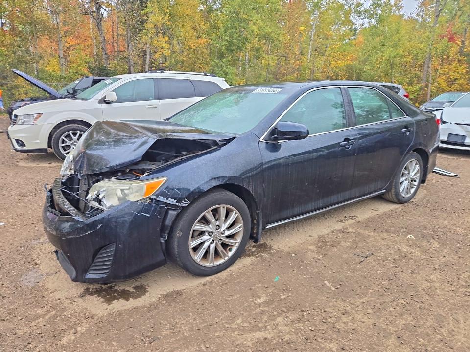 2014 Toyota Camry მანქანა იყიდება აუქციონზე, vin: 4T1BF1FK4EU334050, აუქციონის ნომერი: 71015266