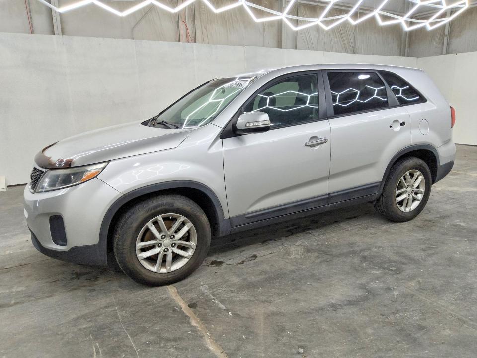Auction sale of the 2014 Kia Sorento, vin: 5XYKT3A62EG443711, lot number: 70487716
