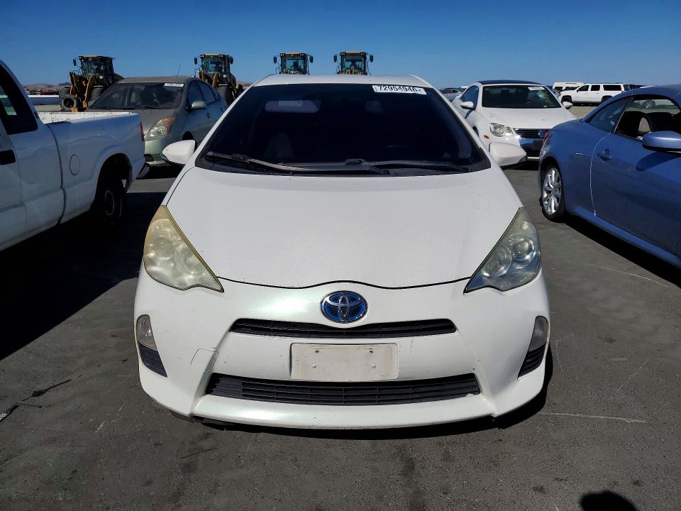 2013 Toyota Prius C მანქანა იყიდება აუქციონზე, vin: JTDKDTB31D1541712, აუქციონის ნომერი: 72954946