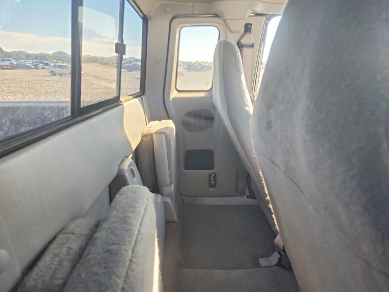 71913486 :رقم المزاد ، 4F4YR46E12TM22175 vin ، 2002 Mazda B4000 مزاد بيع