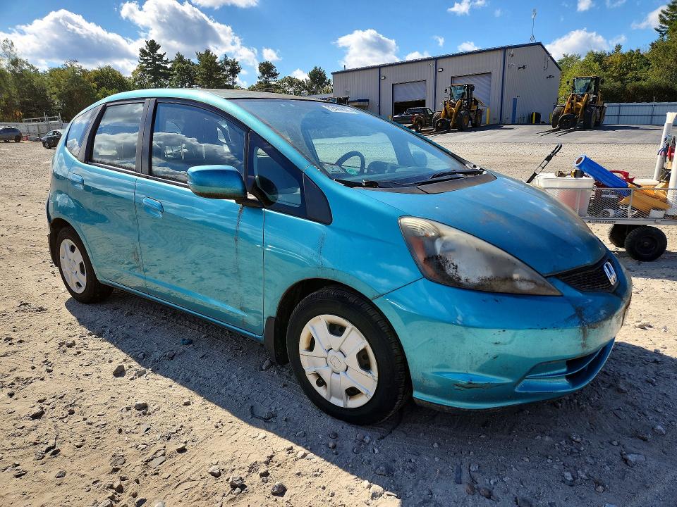 2013 Honda Fit მანქანა იყიდება აუქციონზე, vin: JHMGE8H35DC048321, აუქციონის ნომერი: 72429876