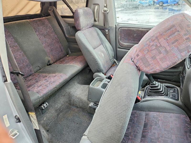1999 Chevrolet Tracker მანქანა იყიდება აუქციონზე, vin: 2CNBJ186XX6915553, აუქციონის ნომერი: 72111346