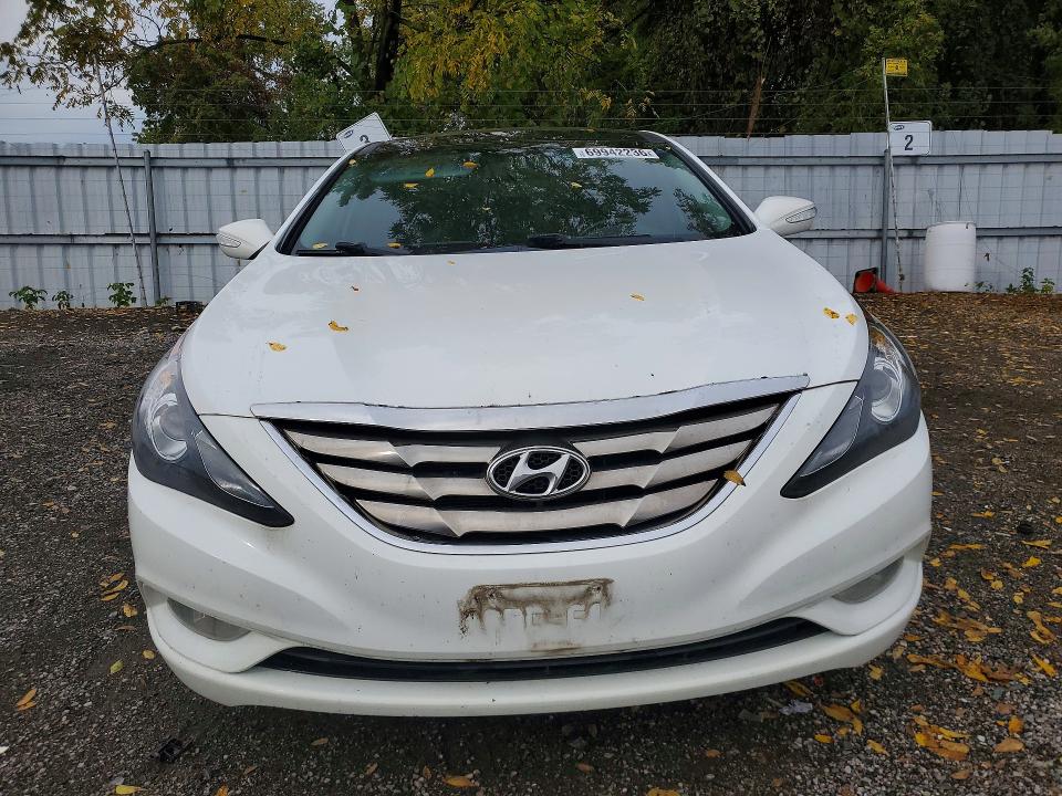 69942236 :رقم المزاد ، 5NPEC4AB2DH777874 vin ، 2013 Hyundai Sonata مزاد بيع