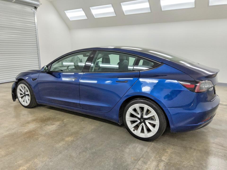 Продажа на аукционе авто 2022 Tesla Model 3, vin: 5YJ3E1EAXNF371939, номер лота: 71106216