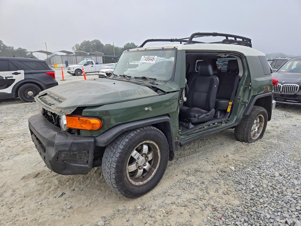 2014 Toyota Fj Cruiser მანქანა იყიდება აუქციონზე, vin: JTEZU4BF9EK013910, აუქციონის ნომერი: 71498446