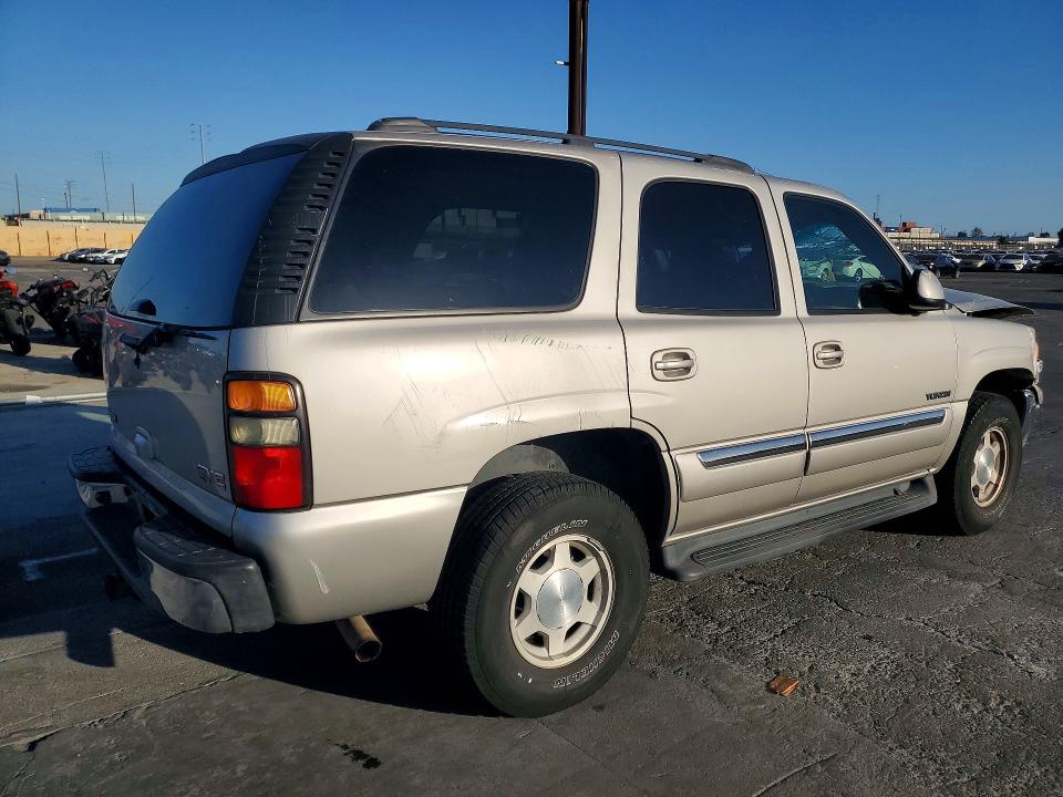72625946 :رقم المزاد ، 1GKEC13Z75R273523 vin ، 2005 Gmc Yukon مزاد بيع