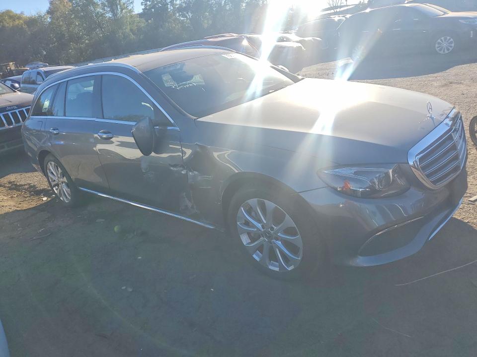 Продажа на аукционе авто 2019 Mercedes-benz E, vin: WDDZH6JBXKA618741, номер лота: 70822666