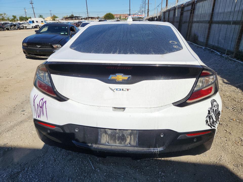 73549256 :رقم المزاد ، 1G1RB6S58JU104817 vin ، 2018 Chevrolet Volt مزاد بيع