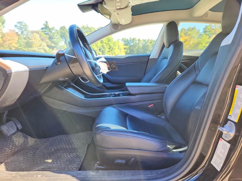 Продажа на аукционе авто 2018 Tesla Model 3, vin: 5YJ3E1EB7JF144467, номер лота: 70310966