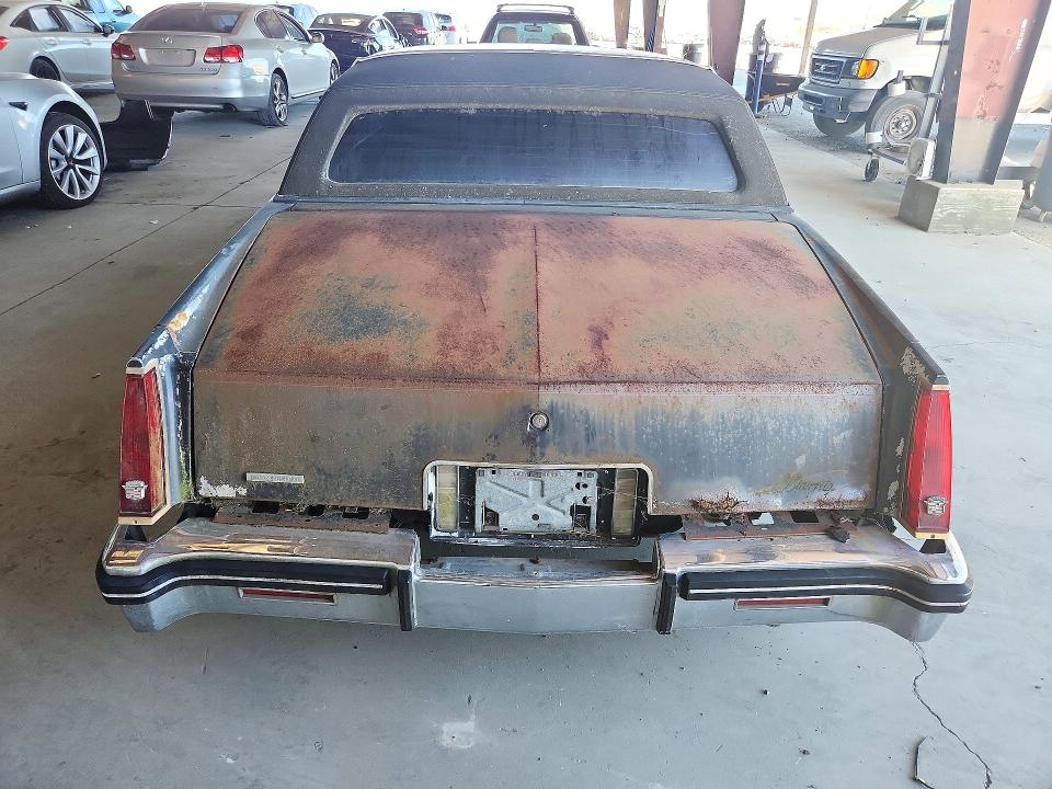 1985 Cadillac Eldorado მანქანა იყიდება აუქციონზე, vin: 1G6EL5782FE602080, აუქციონის ნომერი: 72043326