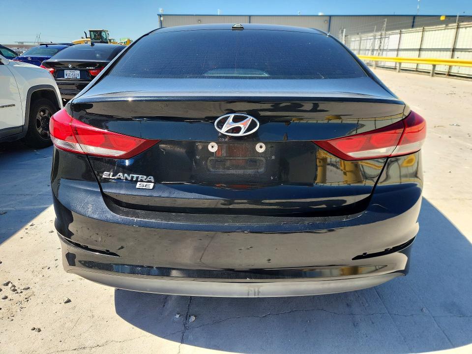 2017 Hyundai Elantra მანქანა იყიდება აუქციონზე, vin: 5NPD74LF3HH054282, აუქციონის ნომერი: 71874456