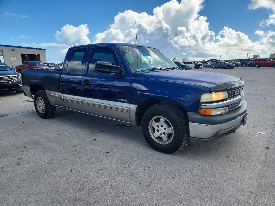 Продаж на аукціоні авто 2000 Chevrolet Silverado, vin: 2GCEC19TXY1265993, номер лоту: 71195246