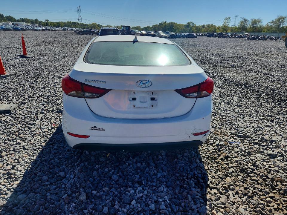 Продажа на аукционе авто 2015 Hyundai Elantra, vin: 5NPDH4AE9FH644555, номер лота: 70946916