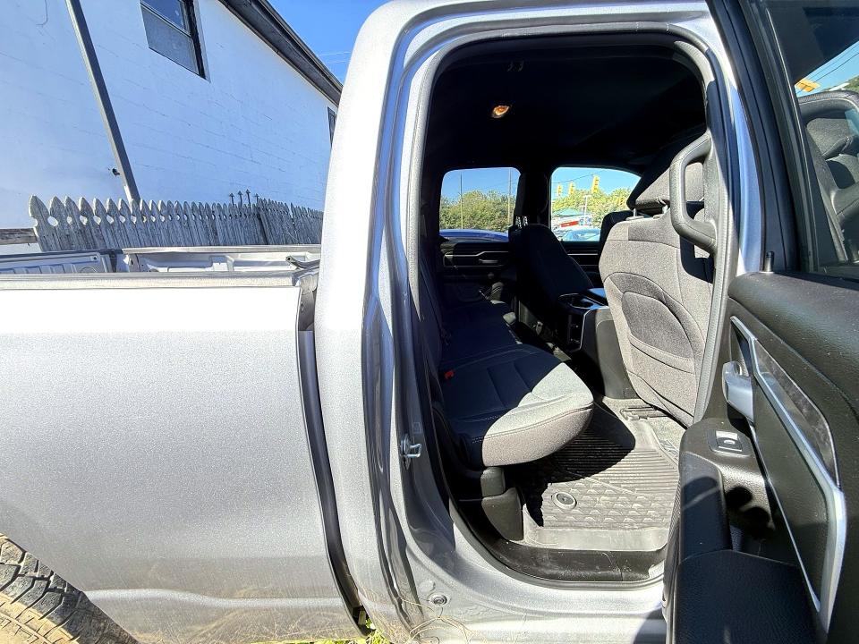 72996676 :رقم المزاد ، 1C6RRFBGXPN571395 vin ، 2023 Ram 1500 مزاد بيع