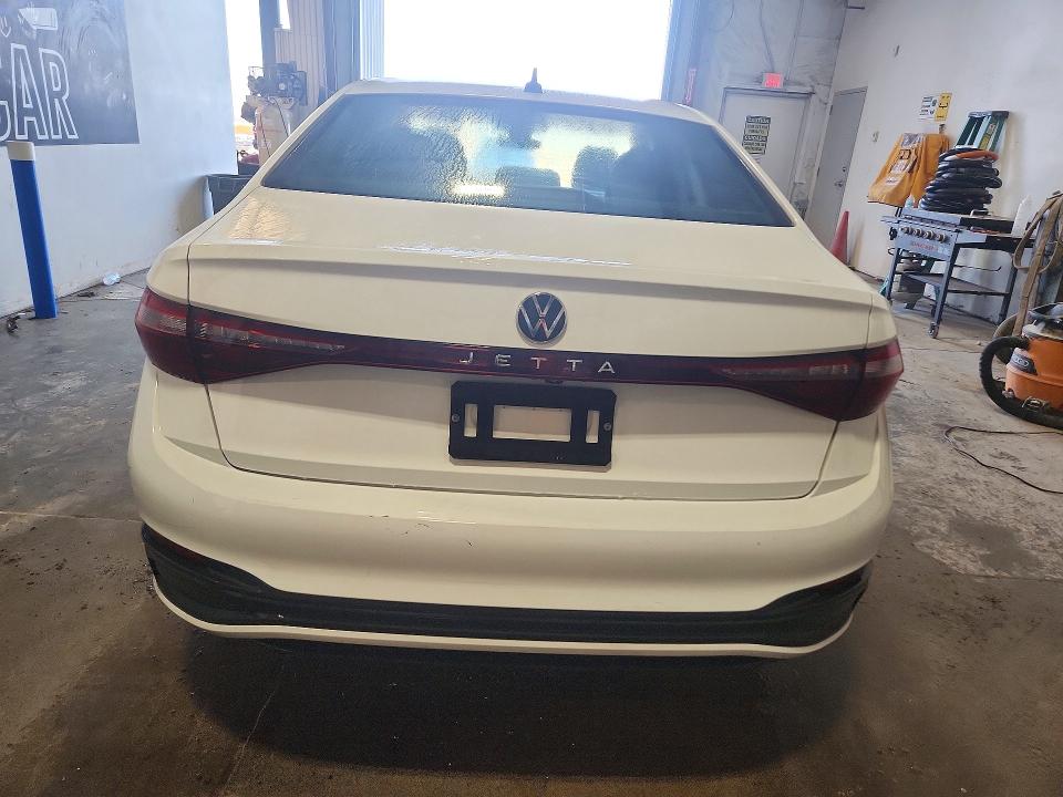 Auction sale of the 2025 Volkswagen Jetta, vin: 3VWBX7BU7SM030462, lot number: 71936906