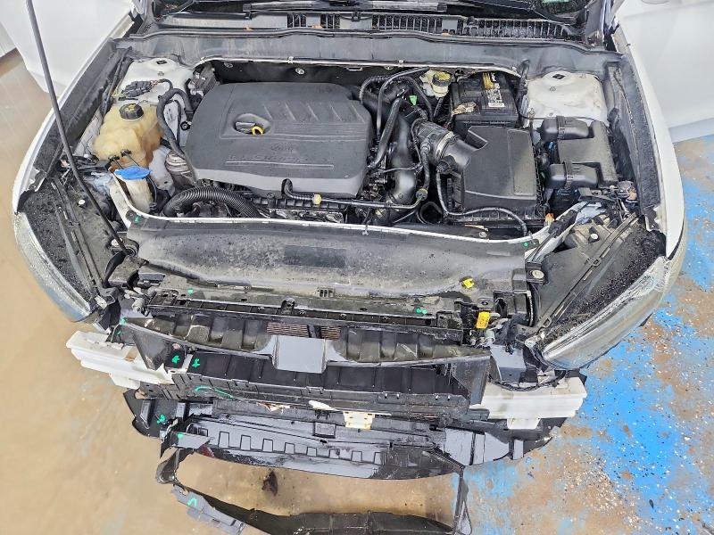 70530446 :رقم المزاد ، 1FA6P0HD8G5130012 vin ، 2016 Ford Fusion مزاد بيع
