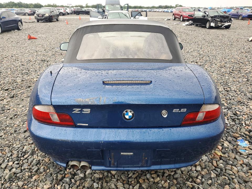 71972066 :رقم المزاد ، 4USCH334XYLF70830 vin ، 2000 Bmw Z3 مزاد بيع