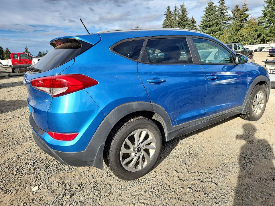 70906756 :رقم المزاد ، KM8J33A4XGU198471 vin ، 2016 Hyundai Tucson مزاد بيع